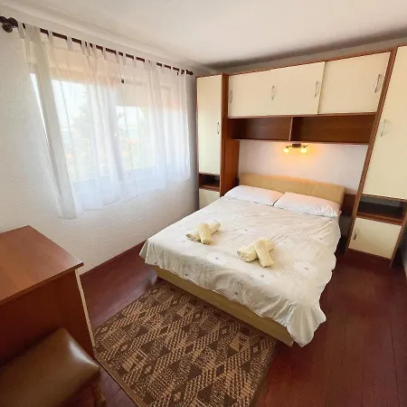 Διαμέρισμα Talia *